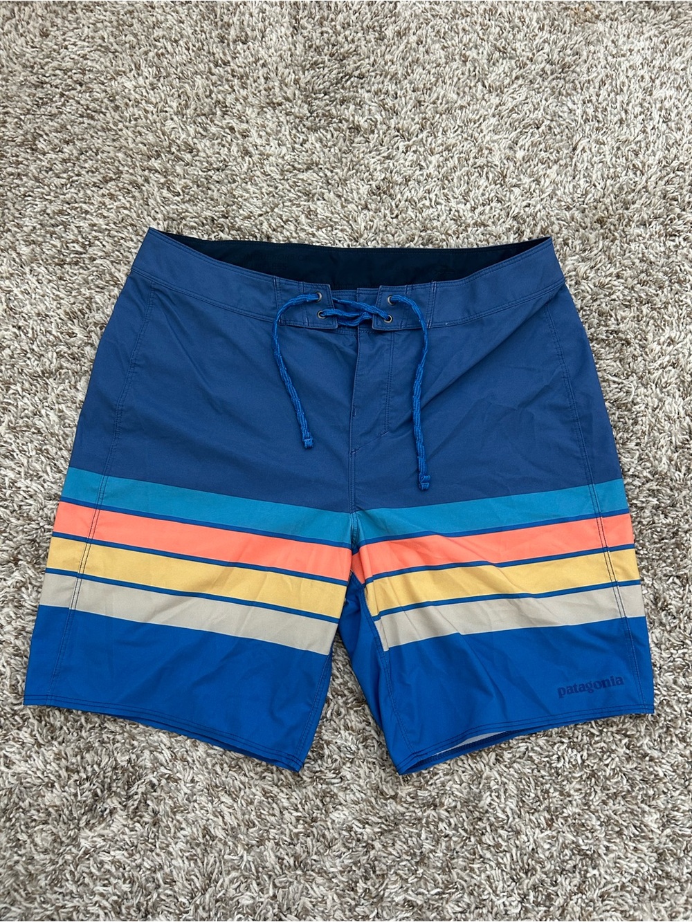 Patagonia Hydropeak Boardshorts Mens 31 Santa Cruz Blue Striped 18" Quick Dry